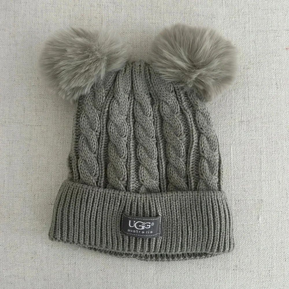 UGG Double pom-pom beanie hat for baby